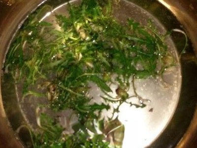 蒲公英煮水泡脚的功效